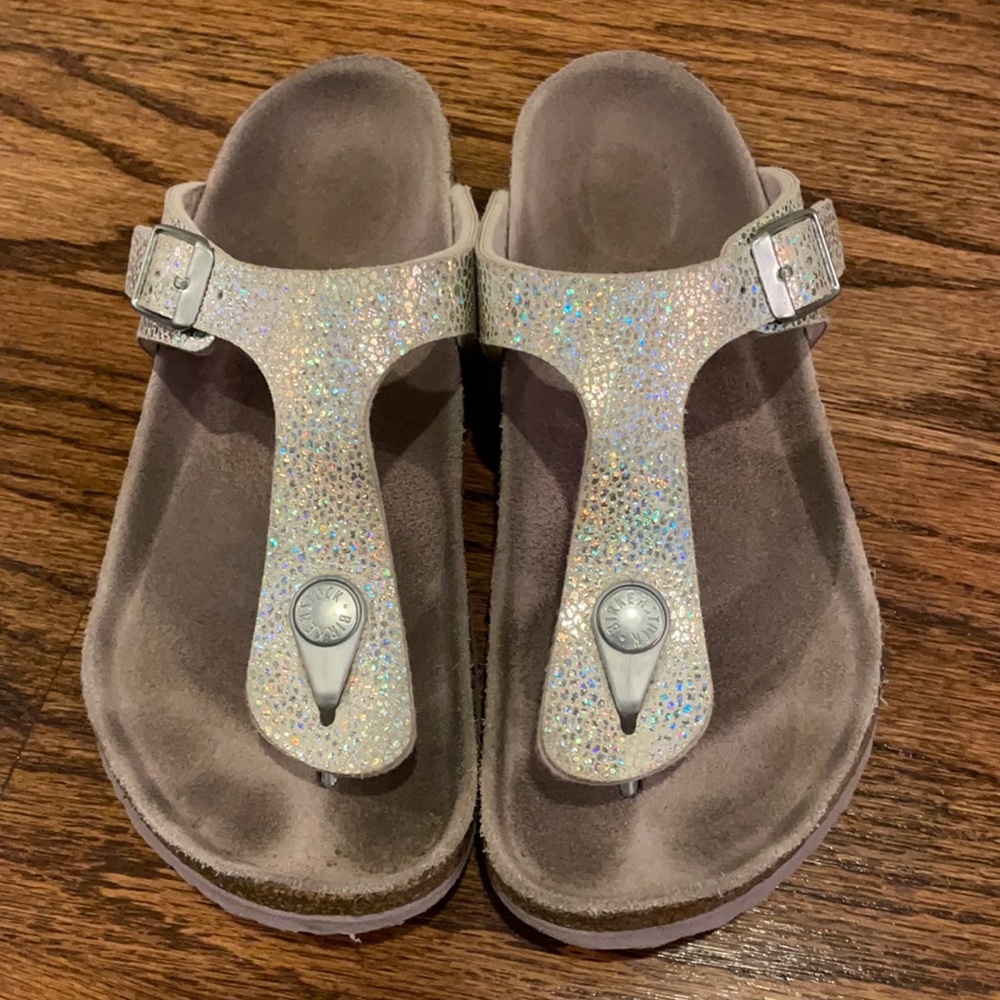 Girls Size 3 (34) Birkenstock Hologram Silver